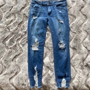 American Eagle Ripped Jegging